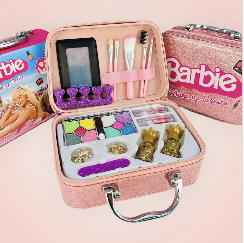 Комплект с гримове и лакове Барби "Barbie
